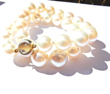 Load image into Gallery viewer, Graduated South Sea Pearl Diamond and 18 Carat White and Yellow Gold Necklace